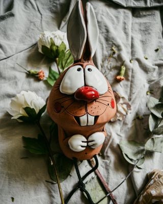 Přejeme krásný den!☀️ Velikonoce se neúprosně blíží a my máme pro Vás ty správné dekorace, které vám pomohou vytvořit...